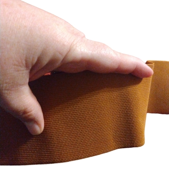 Brown Stretch Braided Belt w. Silver Latch Closure No Brand No Sizing 80's Vibes - Picture 4 of 6